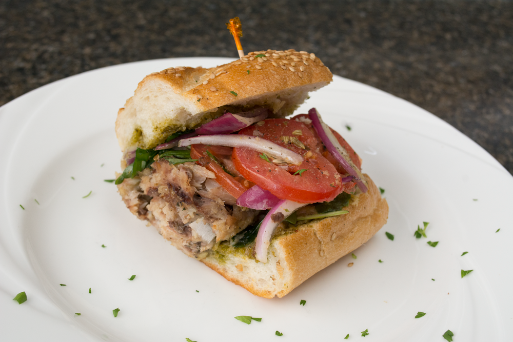 Cento Skinless & Boneless Sardines in Olive Oil 4.375 OZ